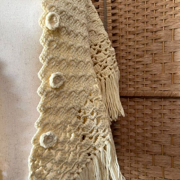 Handmade Crocheted Fringe Shawl Wrap Triangle Shape Crochet Buttons Cream Beige - Picture 5 of 14